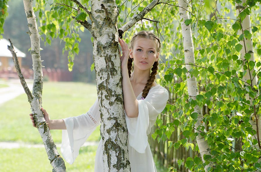 Women in Slavic costumes in Kathmandu
